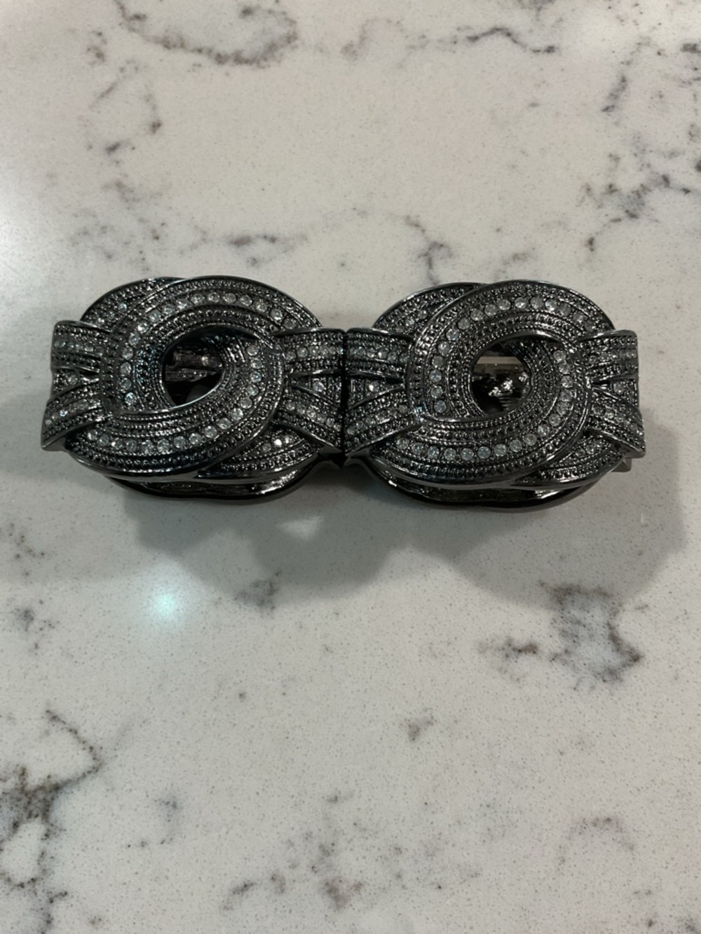 Like New Premier Designs Estelle Hematite Cut Crystal Stretch Bracelet